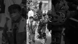 Springtrap scares a child gone wrong ( FNAF Cosplay ) (SDCC) Wealth