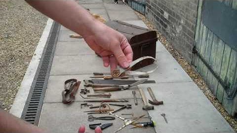 How to clean rust off props - before