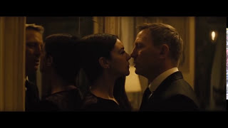 Bond, James Bond - Daniel Craig, Monica Bellucci