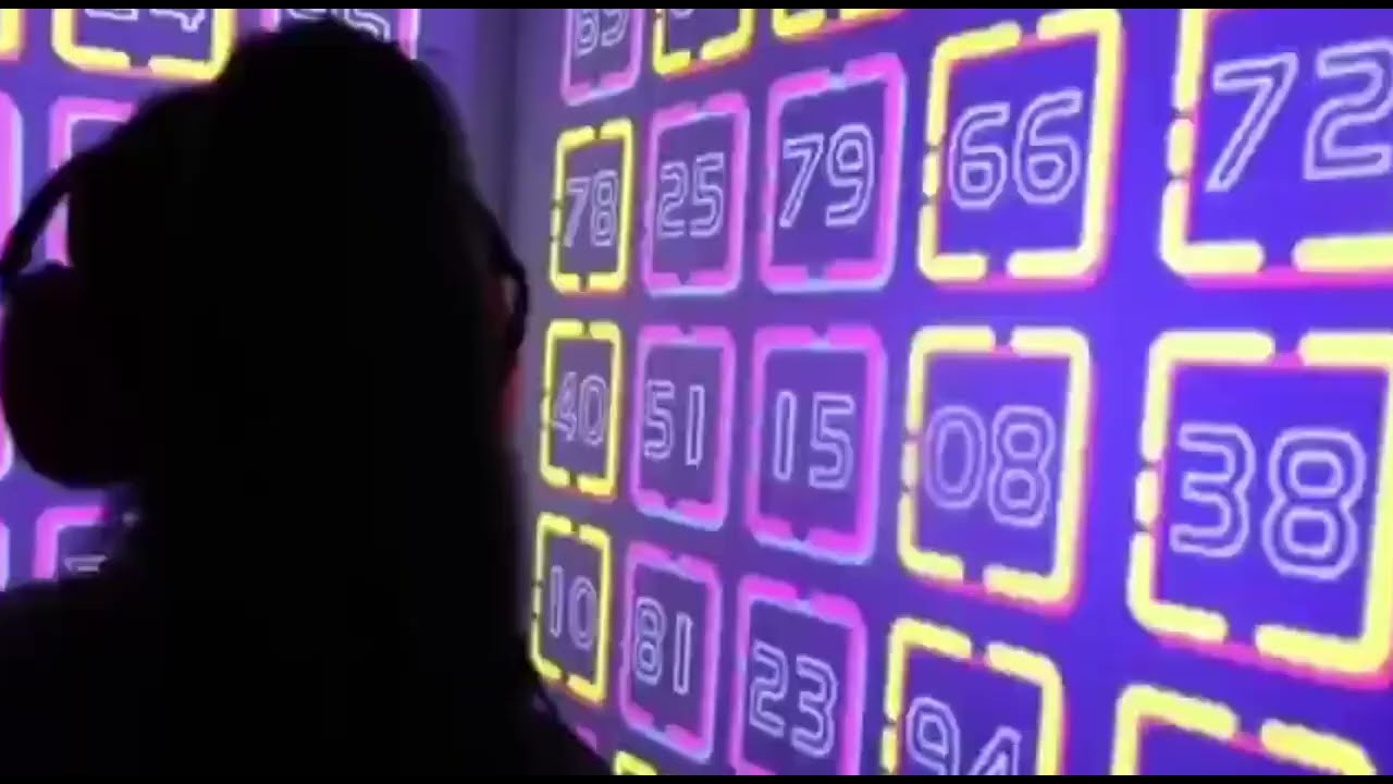 🔴Screaming Chamber: The Most Intense Immersive Shadow Interactive Game!