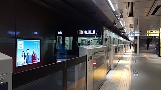 銀座駅東京メトロ日比谷線13000系発車