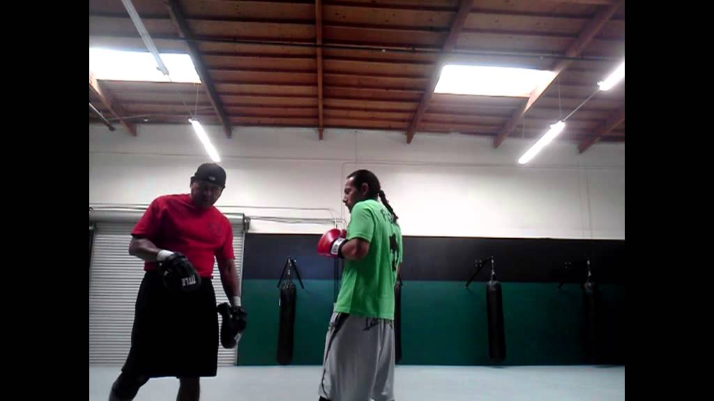 Kickboxing 101 jab and straight punch YouTube