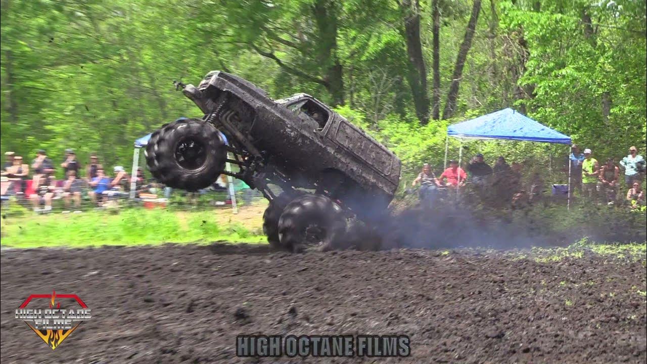 THE BIGGEST BADDEST BACKYARD MUD BOG IN THE COUNTRY PERKINS MUD BOG