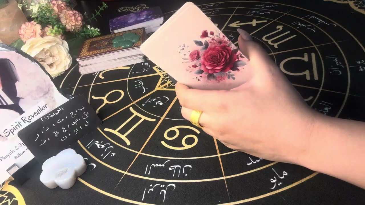  عنيد يراقبك بصمت🫵مستغرب صمودك😤مش حتسدق كيف شايفك🤯بباله تفاصيلك وعيونك🔥اسمع لتفهم تفكيره وتجيب راسه