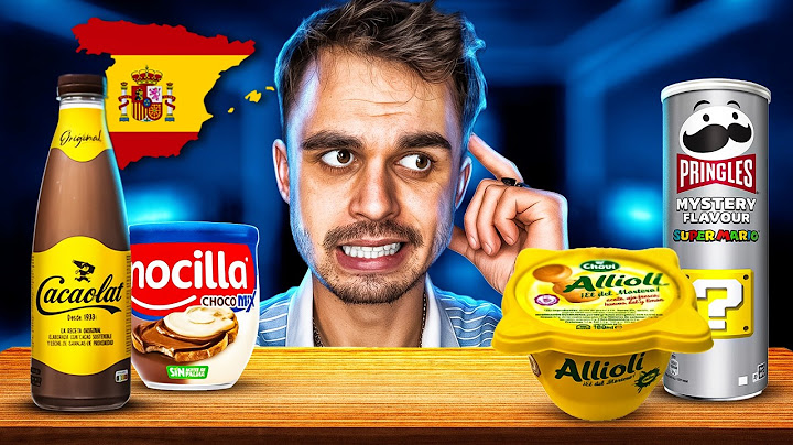 UN FRANCÉS PROBANDO SNACKS EN ESPAÑA