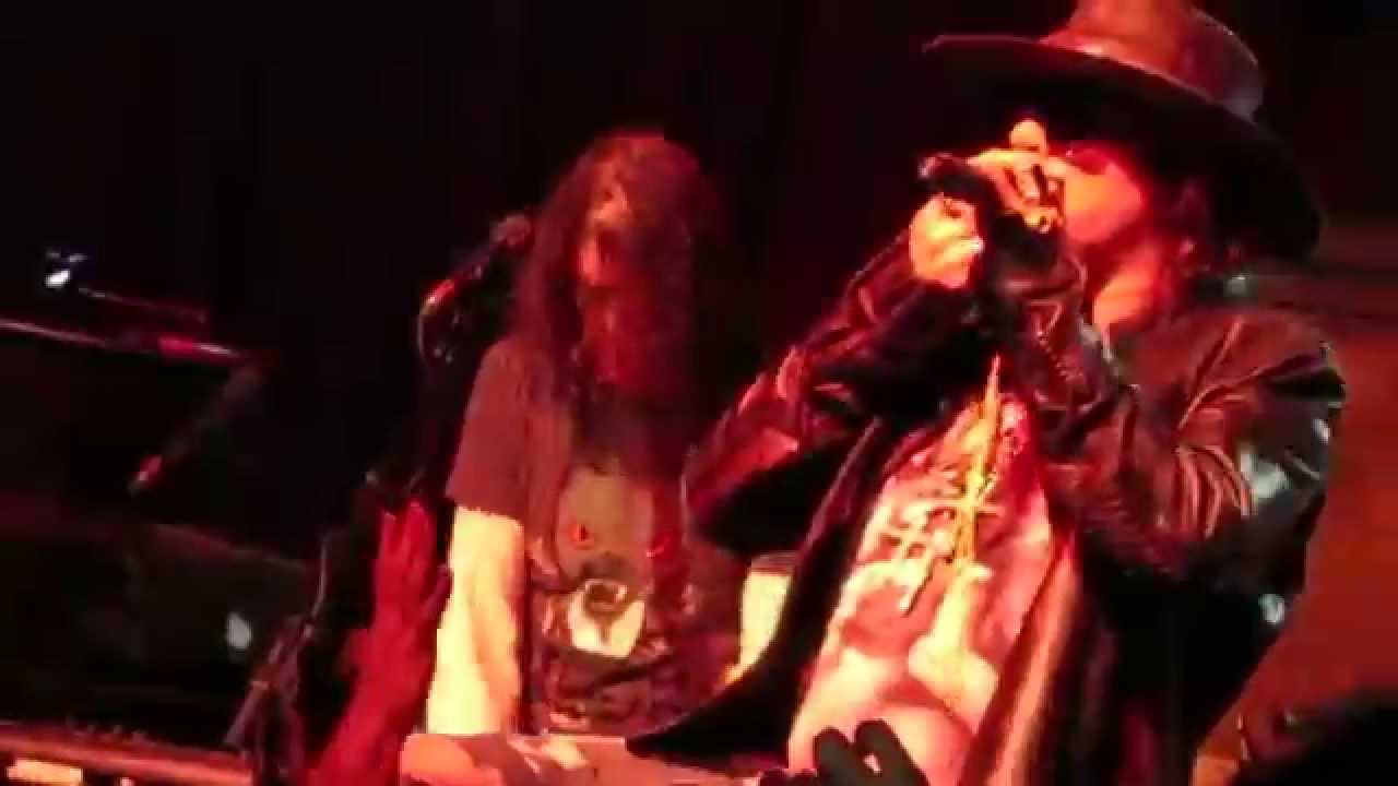 PARADISE CITY - Guns N' Roses - Brooklyn Bowl, NYC 06/06/13 (final encore)