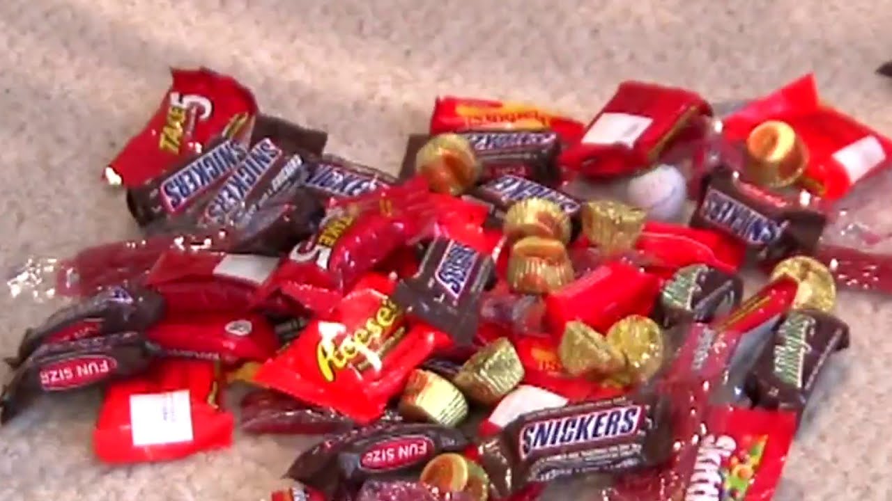 Can chocolate or other candy make your skin break out?