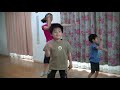 『ハッピーカムカム』をみんなで踊ろう!