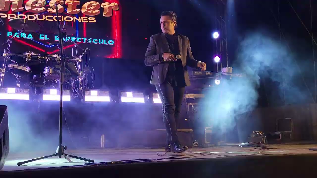 ROY LUNA / HIPOCRESIA