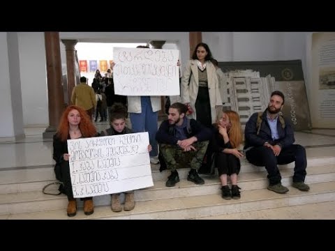 ხმაური თსუ-ში - სტუდენტების პროტესტის ფონზე რექტორის მოვალეობის შემსრულებელი ჯაბა სამუშია გახდა