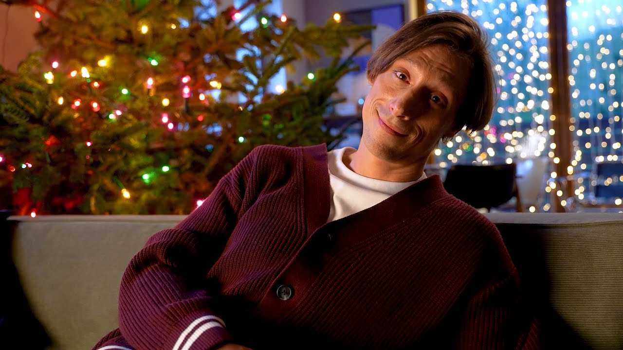 U nas Mikołaj już był! | Sprawdź, jakie prezenty przyniósł na plan świątecznej reklamy!