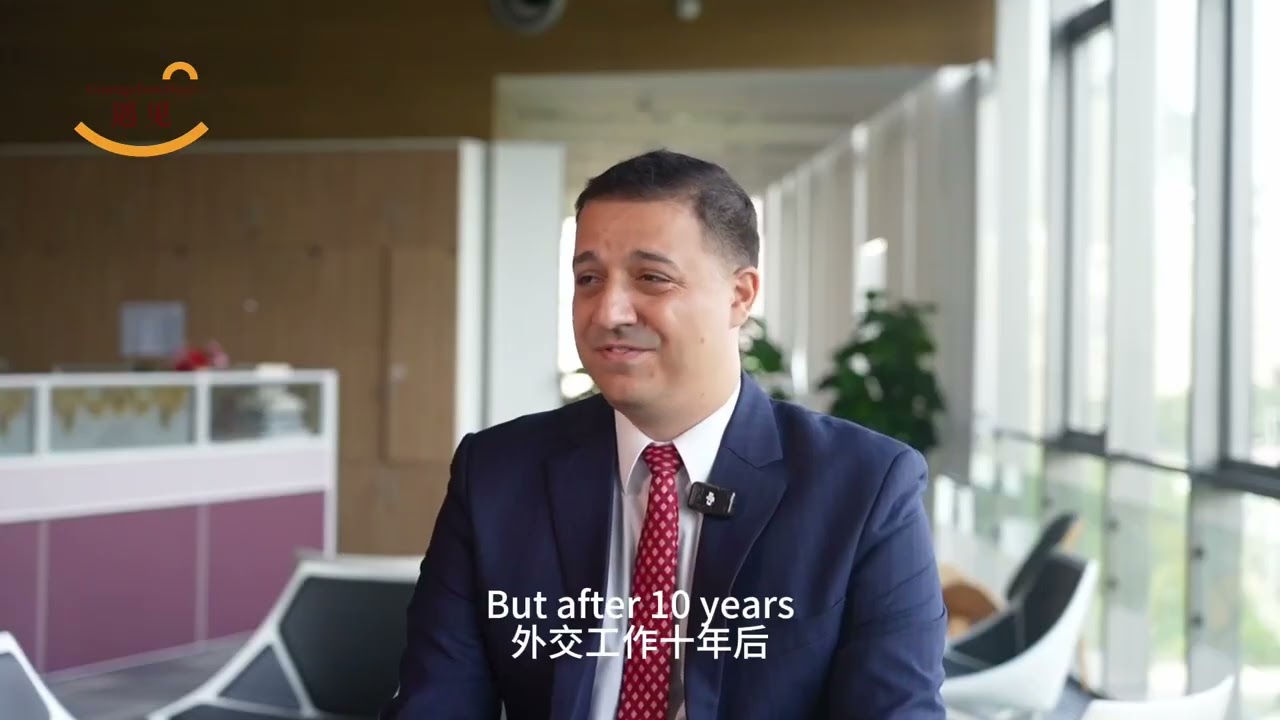 Three Years in Guangzhou: How a Hungarian Diplomat Became a Trade Bridge