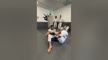 Berimbolo entry from double guard pull for beginners and intermediate level |