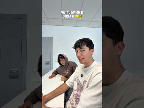 Siempre se hace destrozos #humor thumbnail