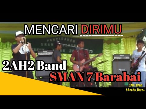Mencari Dirimu - Nike Ardilla | Cover 2AH2 Band ( Official Lyrics Video )