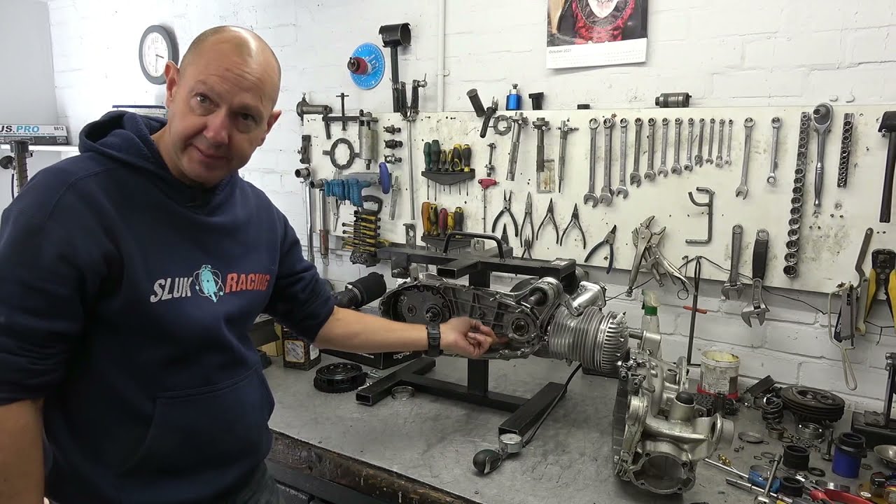 SLUK | Lambretta RT 225 engine build - 2 engine casings scrapped in 2 days
