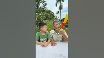 Cậu bé tốt bụng bắt chước Ông nội😱👶🏻♥️👴 #shorts #cute