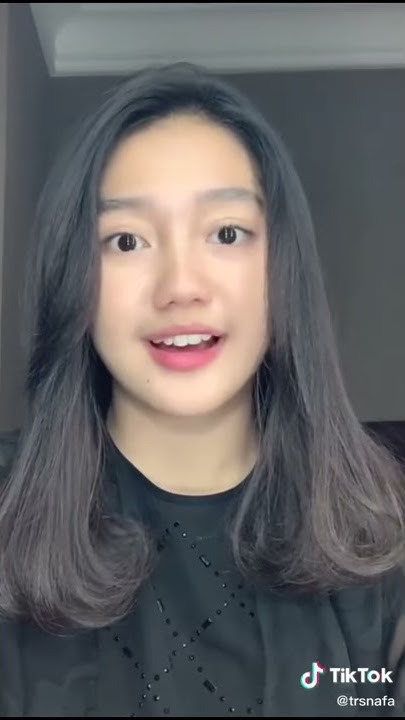 Chika kiku hot sexy goyangnya di Tiktok, sanck video dan bigo