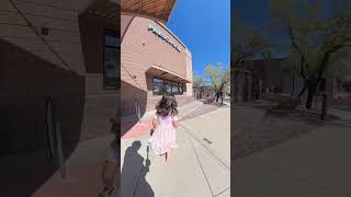 #familyvlog Chloe Hugged Her Teacher Goodbye and Took a Photo ｜ Chloe 和老師擁抱告別，還拍下快樂照片.