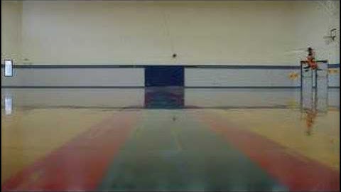 Hovering nose-in on the king