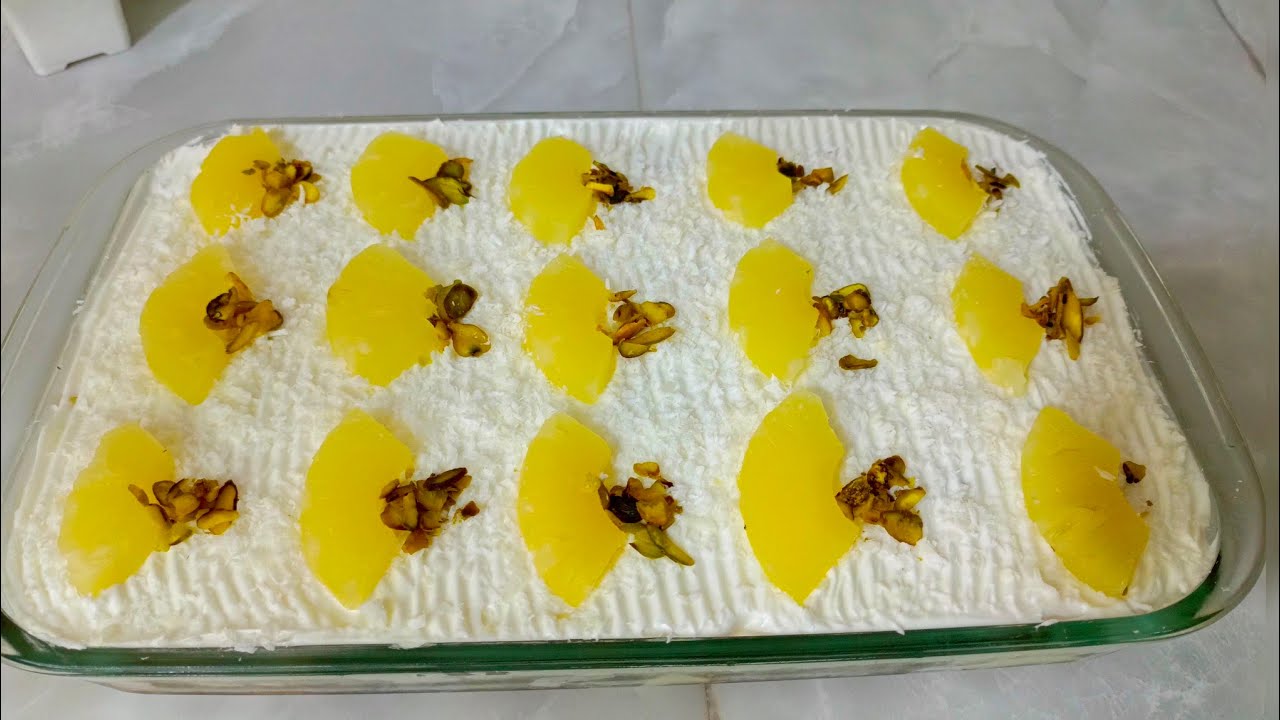 ترايفل البيناكولادا أو ترايفل الاناناس وجوز الهند من ألذ الحلويات الباردة 😋حلى بارد بالاناناس