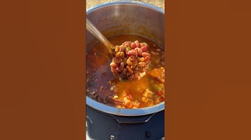Building our strawbale house with our community 🙂 #naturalbuilding #strawbalehouse #solarpunk