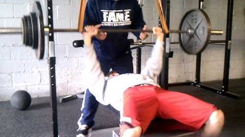 FAME STRENGTH: Increase Your Bench Press w/ Bands