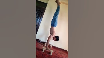 Challenge #calisthenics #Shorts #handstand #L-sit #handstandpushup #parallel #parallette bars
