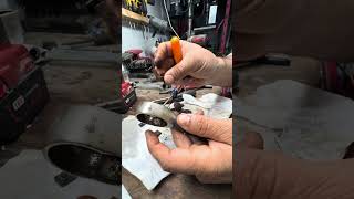 Fixing a Rusted Ratchet with Air Tool Oil | Easy Tool Restoration