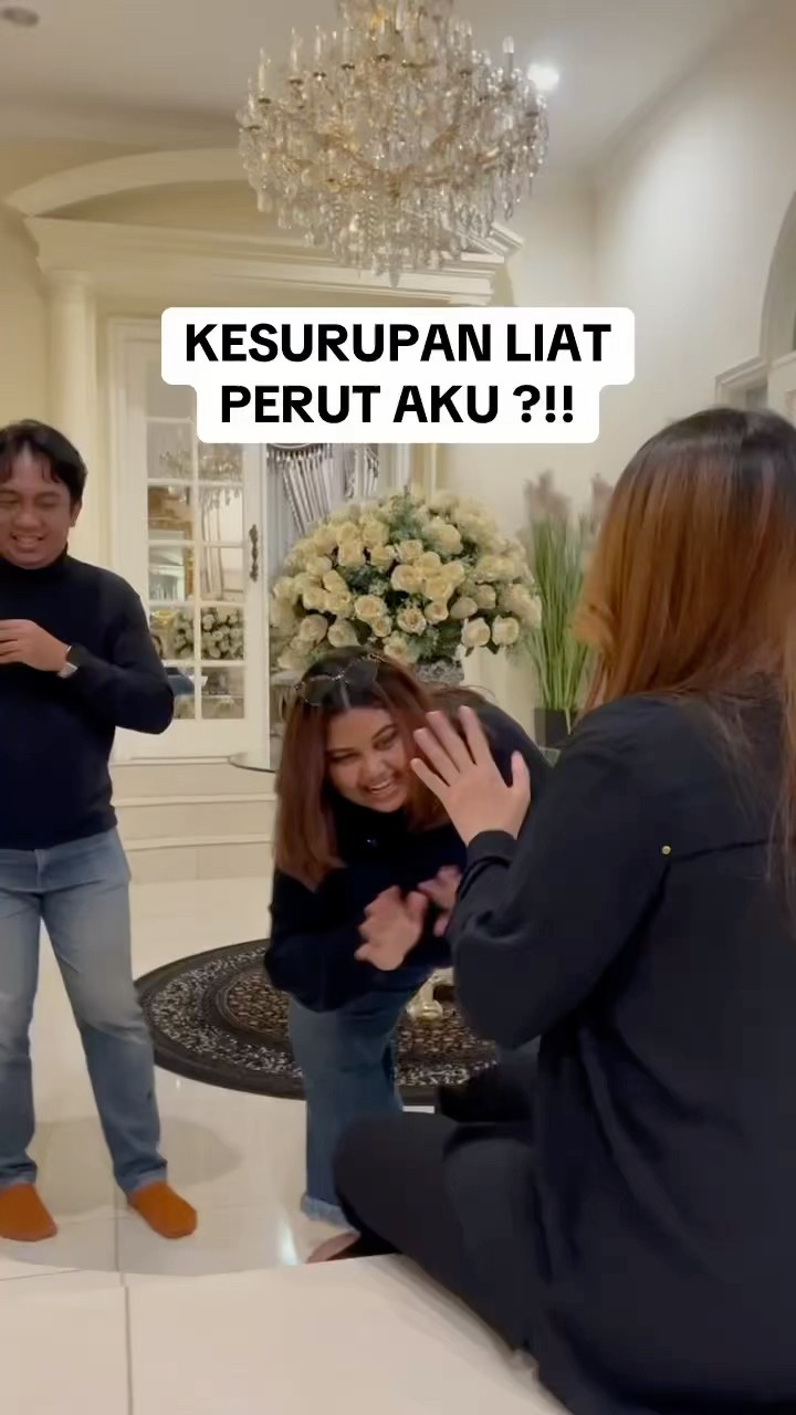 KESURUPAN LIAT PERUT!