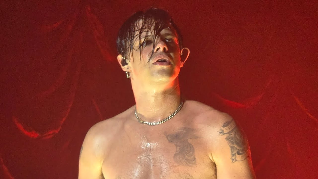 Yungblud - "Changes (Black Sabbath Cover)" - Hollywood Palladium (Opening Night of Tour) 8-23-25