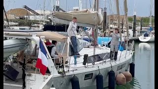 C'est le départ...!!! enfin.  Sailing Astragale  OVNI 450