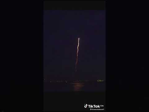 العاب نارية رهيبه