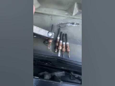 How to test glow plugs 6.2L diesel - YouTube