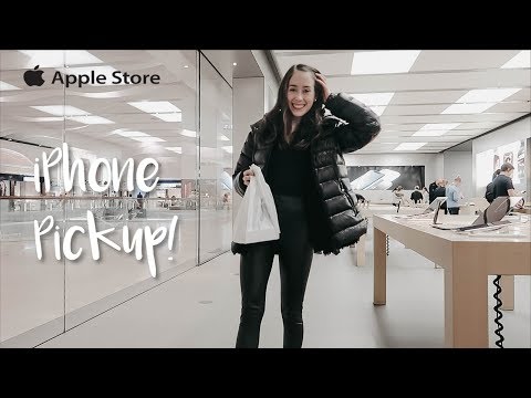 Picking Up YOUR iPhone XR at the Apple Store! (giveaway)