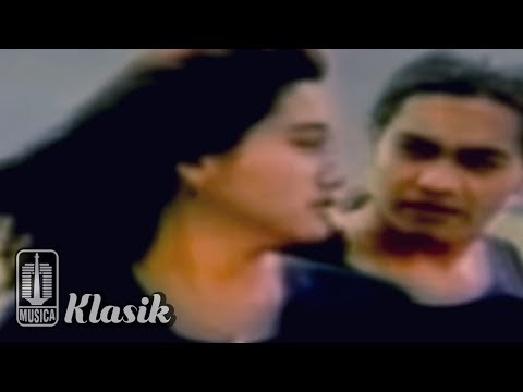 nike-ardilla---mama-aku-ingin-pulang-(official-karaoke-video)