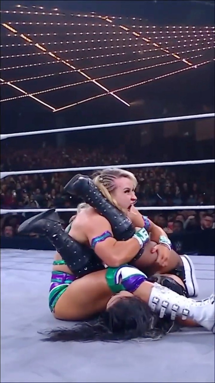 Jordynne Grace is built different ??‍? #WWERoadblock