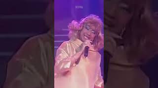 Celia Cruz Puts on a Show Performing “La Vida Es Un Carnaval” (1998)