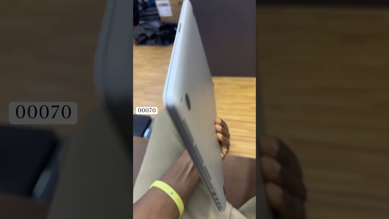 Laptop Apple MacBook Pro 2015 16GB Intel Core i7 SSD 500GB
