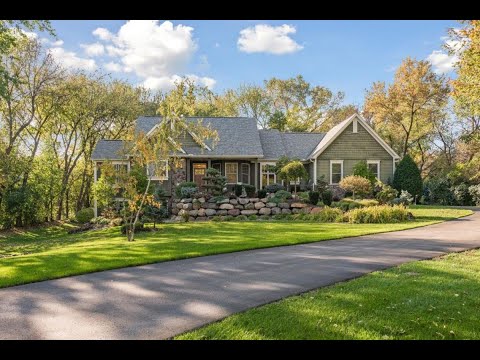 4936 Vine Hill Road, Deephaven, MN home video tour