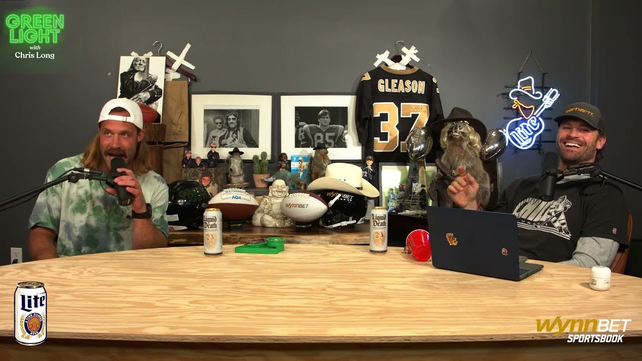 Chris Long & David Vobora: St. Louis Rams & Playing with James Hall | Green Light Tube