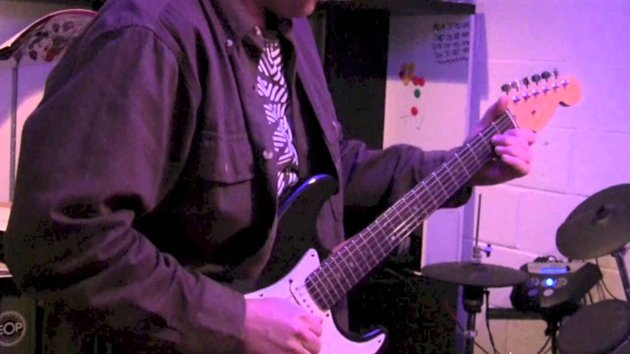 Single Pass Live Guitar, Bass, and Drum Looping Boss RC2 Loop