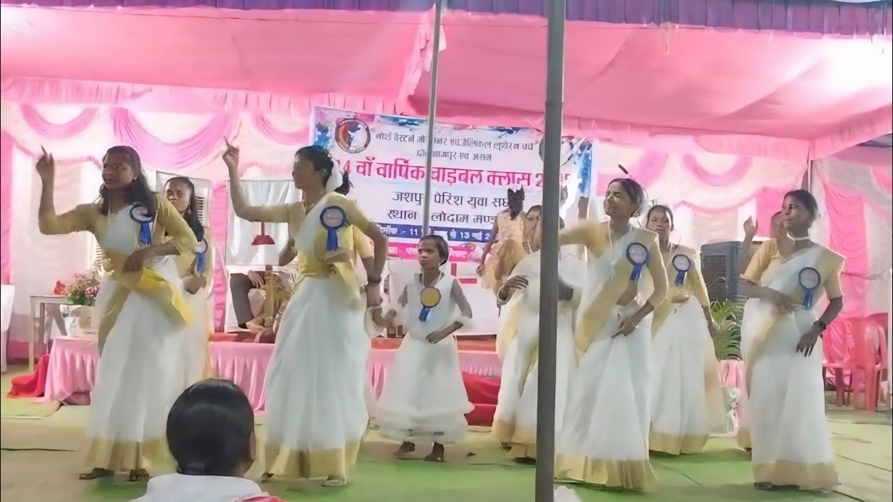 Bhawra Je Bagiya Mein Gun Gunyela || Dance By Sitonga Mandali || Parish Yuwa Sang Jashpur