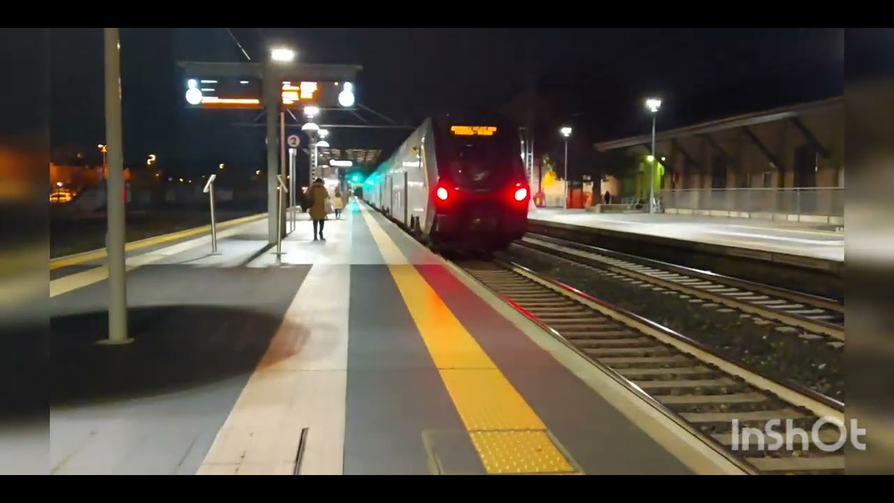 Annunci, treni in transito, in arrivo e in partenza alla stazione di Cesena!