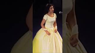 Soprano Canta O Hino Nacional