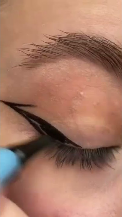 must try this eyeliner 👁 #shorts #makeup #tutorial #eyeliner