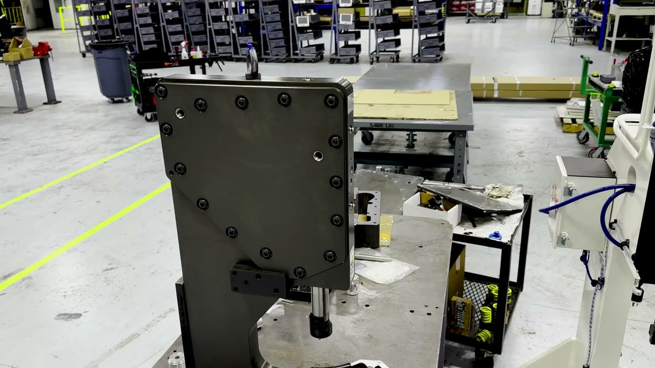 BTM Air Toggle Press Maintenance: Greasing