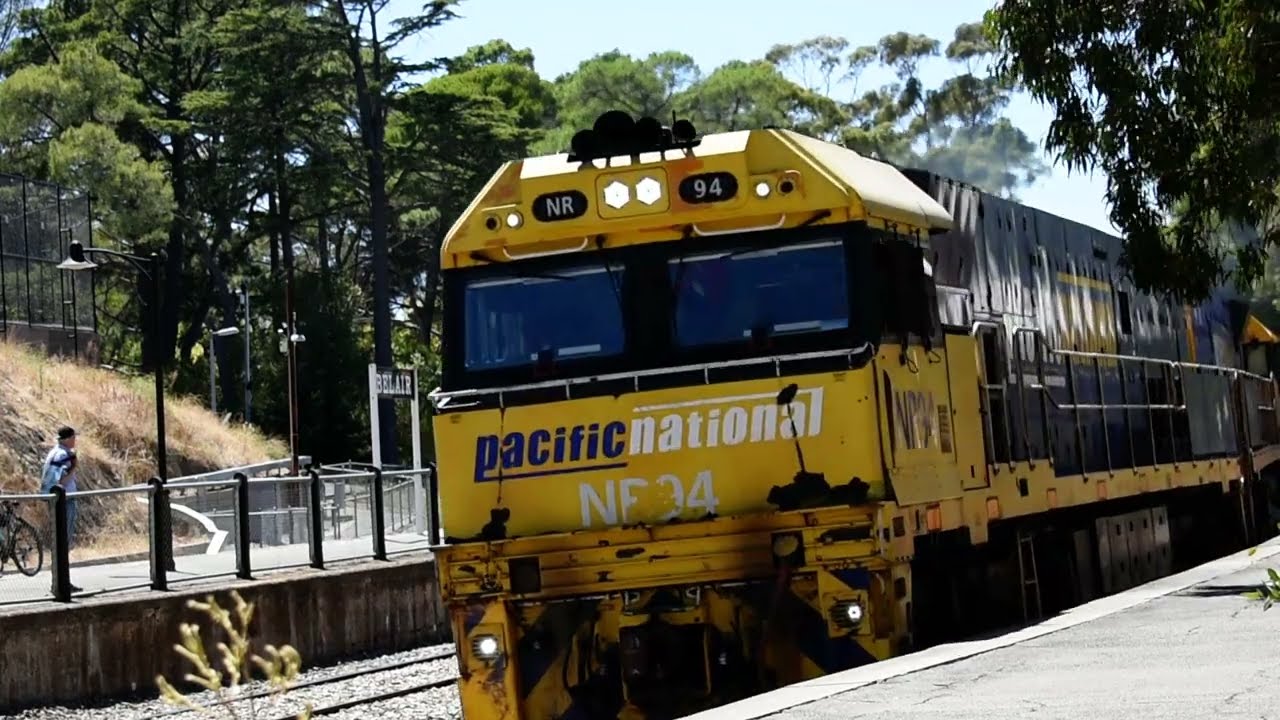 Freight Train (5MP5)