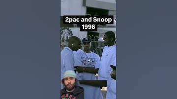 Tupac talks to snoop dogg on set for a music video #tupac #snoopdogg #tupacshakur #kendricklamar