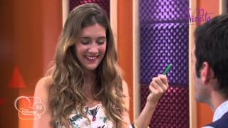 Video thumbnail of "Violetta saison 2 - "Algo se enciende" (épisode 42) - Exclusivité Disney Channel"
